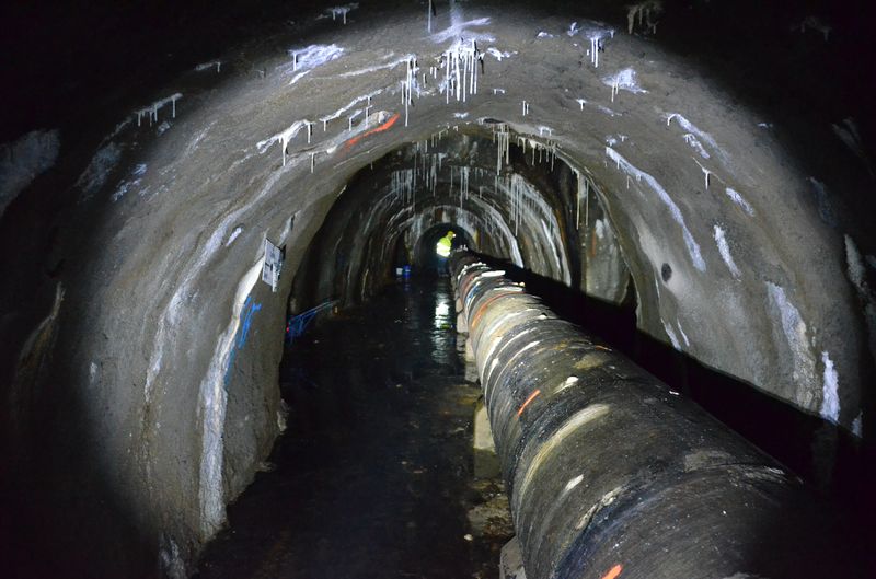 underground photo
